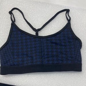 Cute size small S Nike sports bra